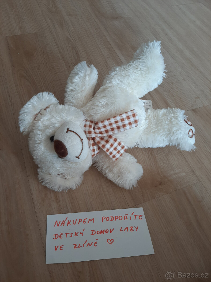 Prodej hraček a her na podporu Dětského domova Lazy ve Zlíně - 2