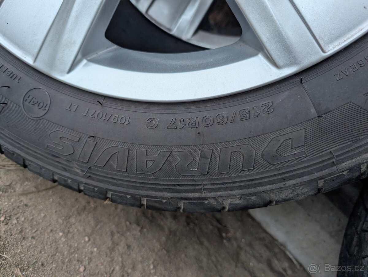 Kola origo VW T6 Multivan - 2