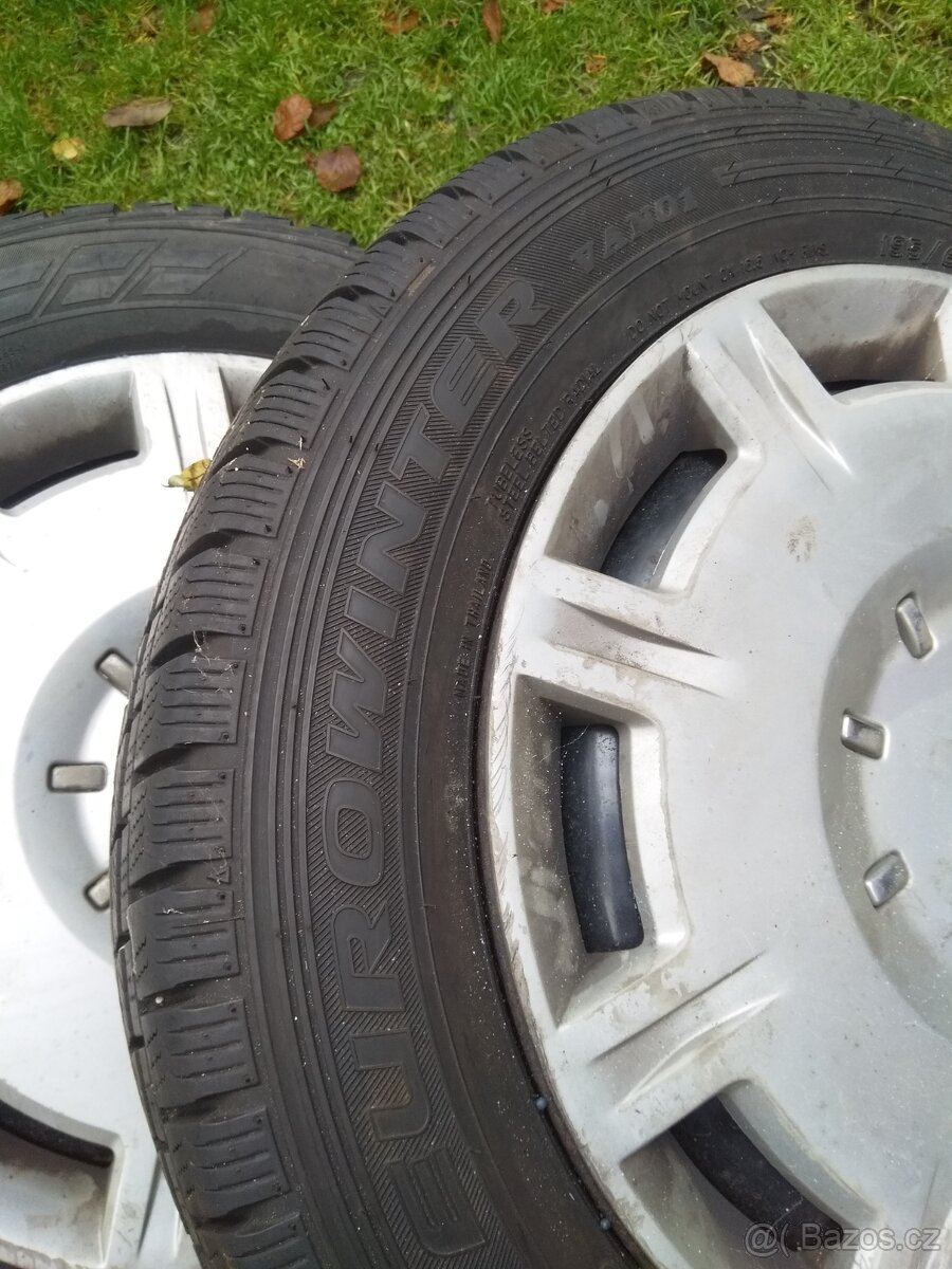 Sada zimních kol Ford Galaxy 195/60 16C - 2