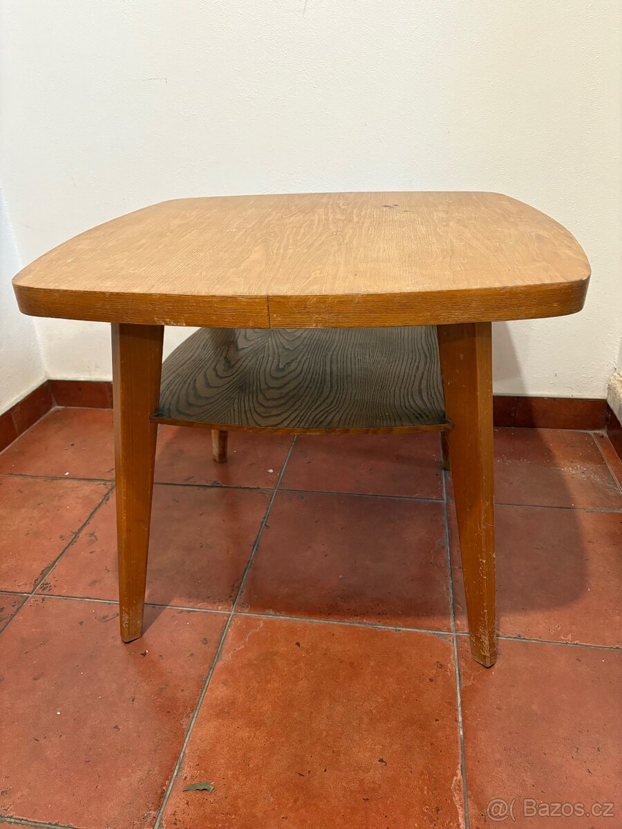 Prodám konferenční stolek Kropáček-Koželka - 2