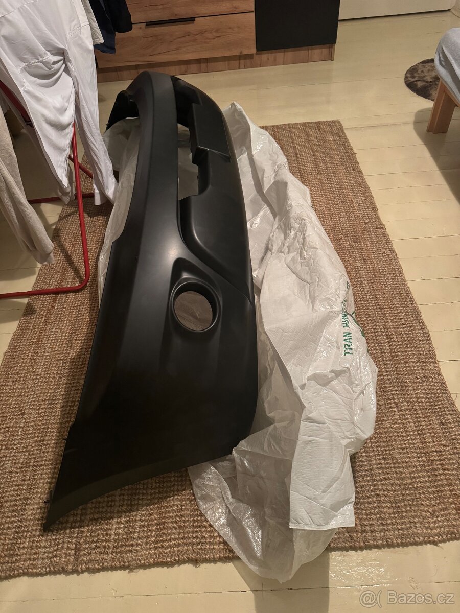 Kia sorento přední nárazník - 2