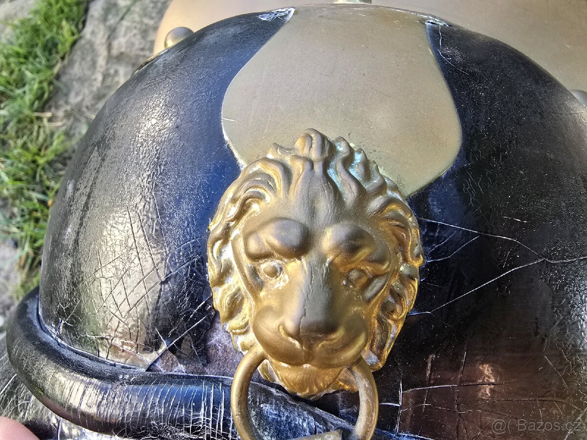 STARÁ HASIČSKÁ HELMA- RAKOUSKO UHERSKO - 2