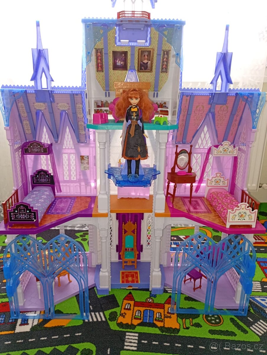 Hrad ledové království Arendelle - 2