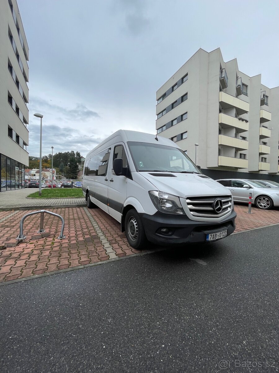 Mercedes Sprinter - 2