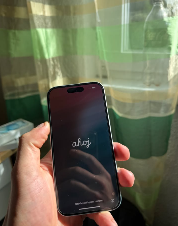 iPhone 15 128GB modrá - 2