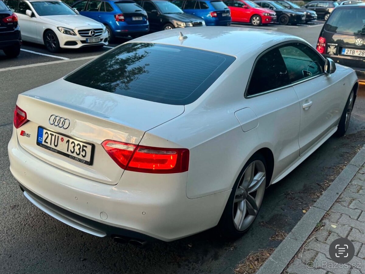 Audi S5 4.2 260kw - 2