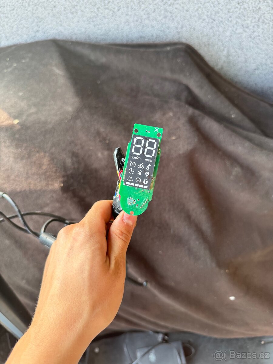 Elektrokoloběžka - 2
