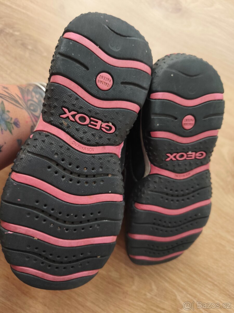 Kožené boty Geox vel 32 - 2