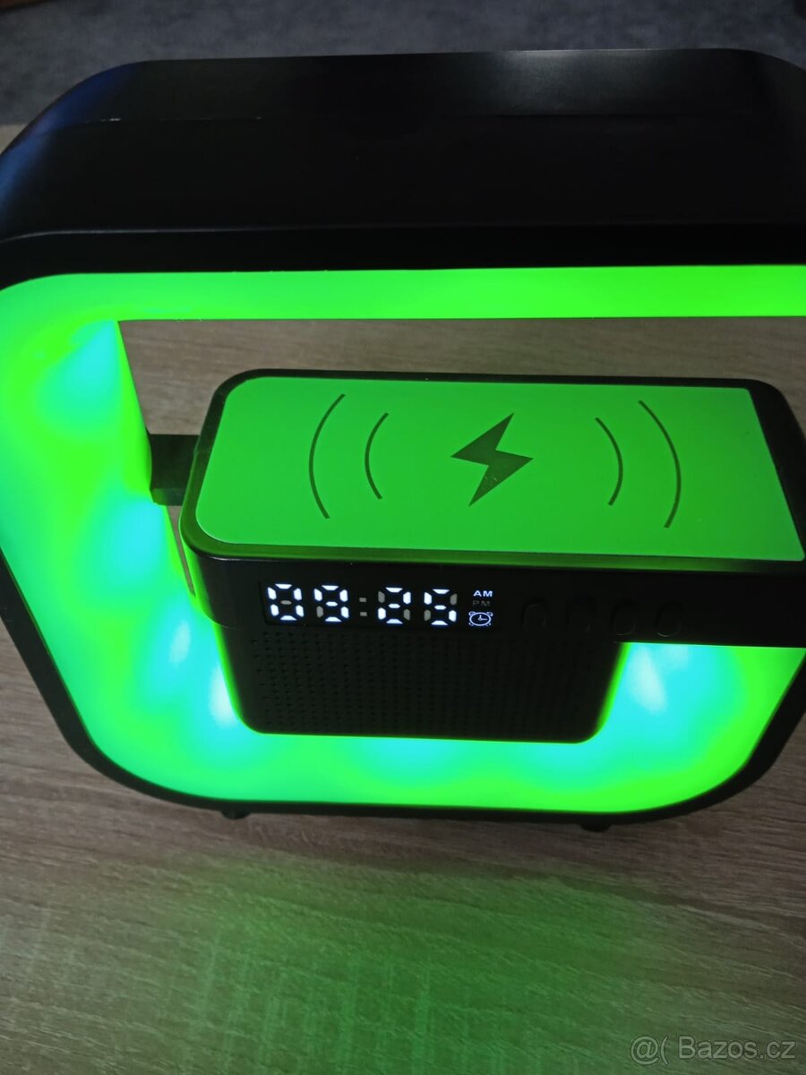 Led lampička 4v1 - 2