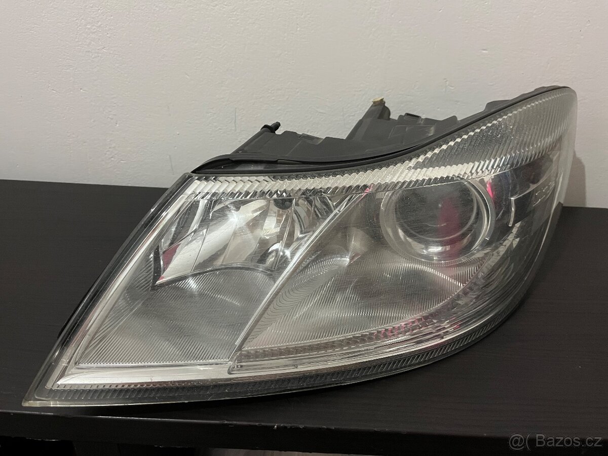 Levé přední světlo Octavia 2 facelift - 2