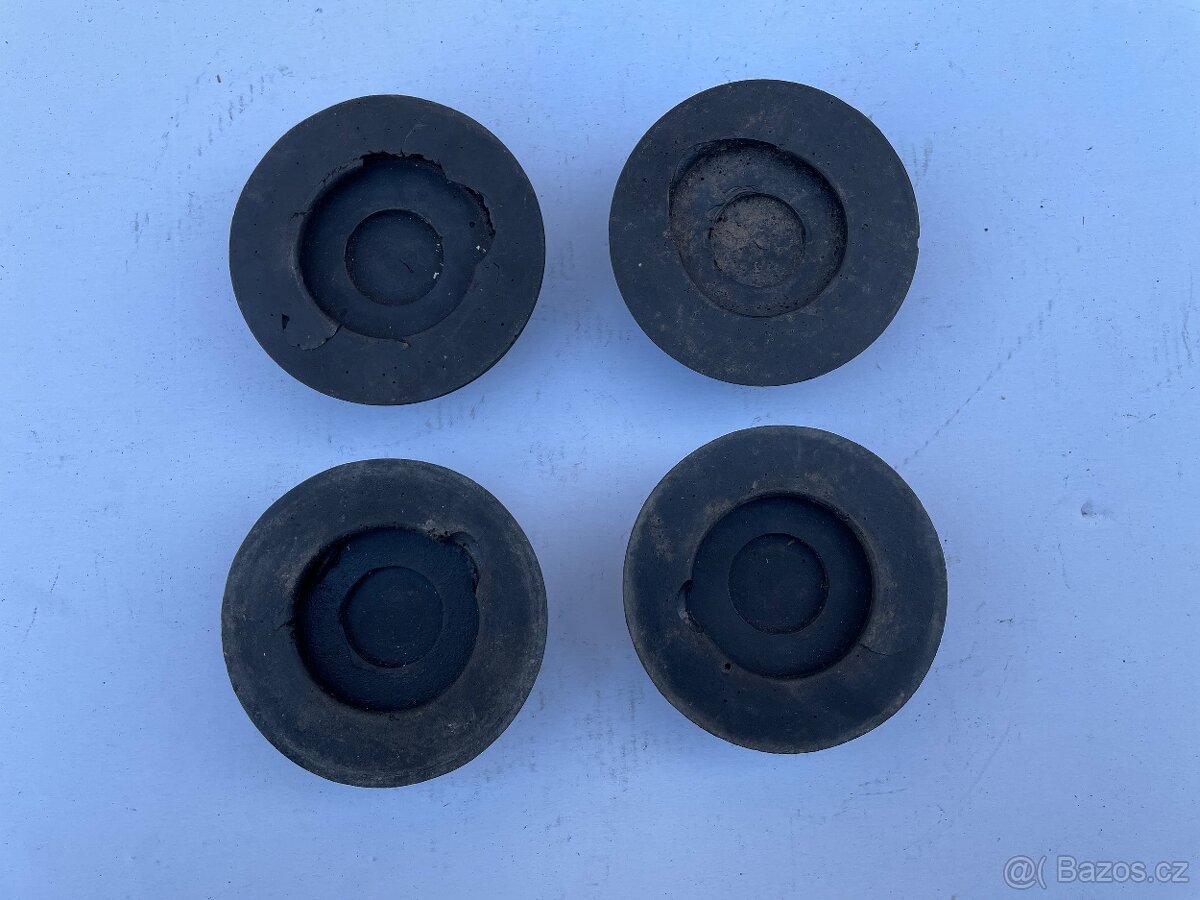 Krytka na volant Kolíňák - Škoda 1000MB - 130 - 2