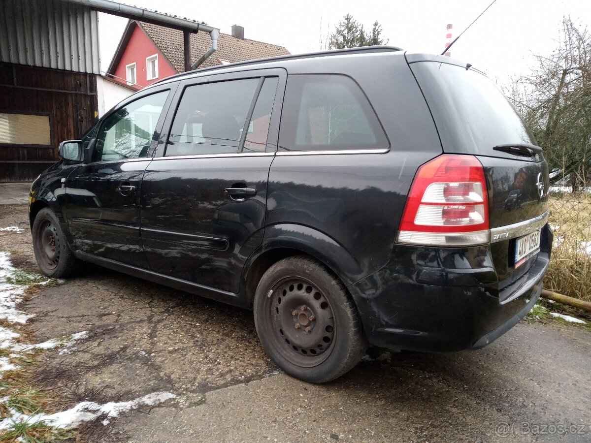 Opel Zafira b 1.9 cdti - 2