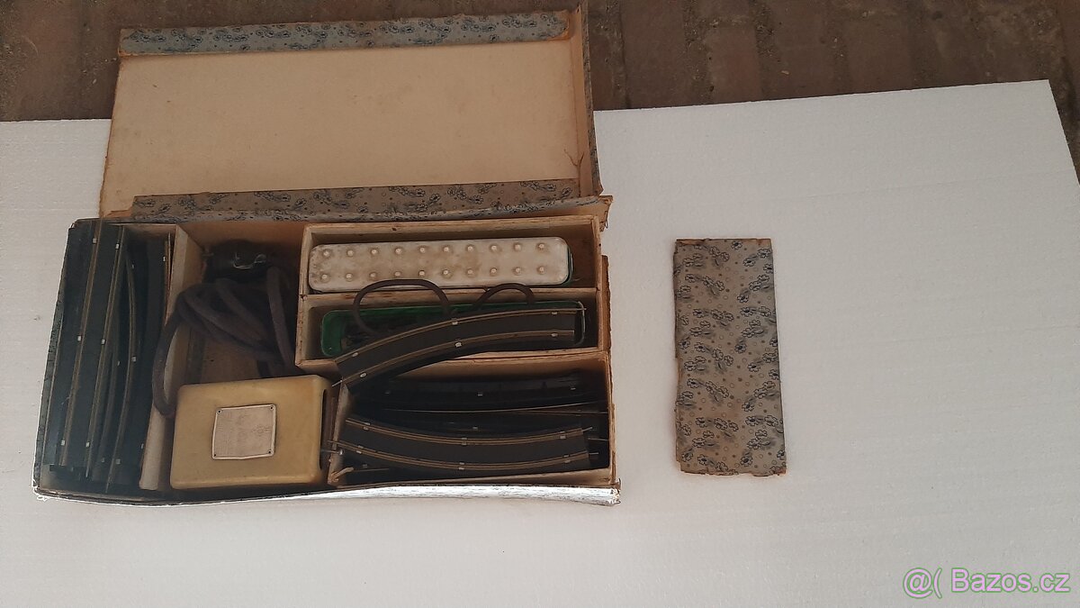 Kovová bižuterie závod 2000 Jablonec n.N. - 2