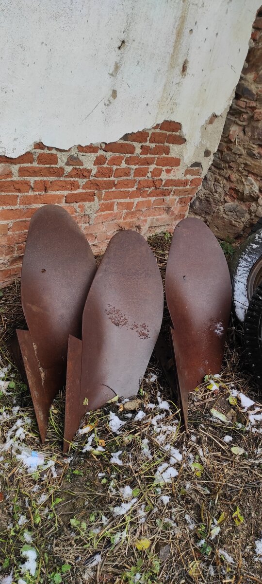 Roudnický pluh Phx 35 - 2