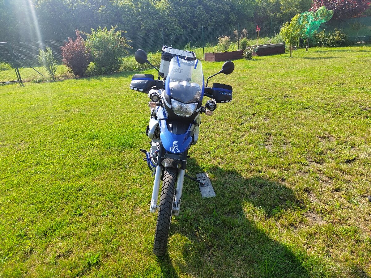 BMW F 650 GS Dakar + kufry - 2