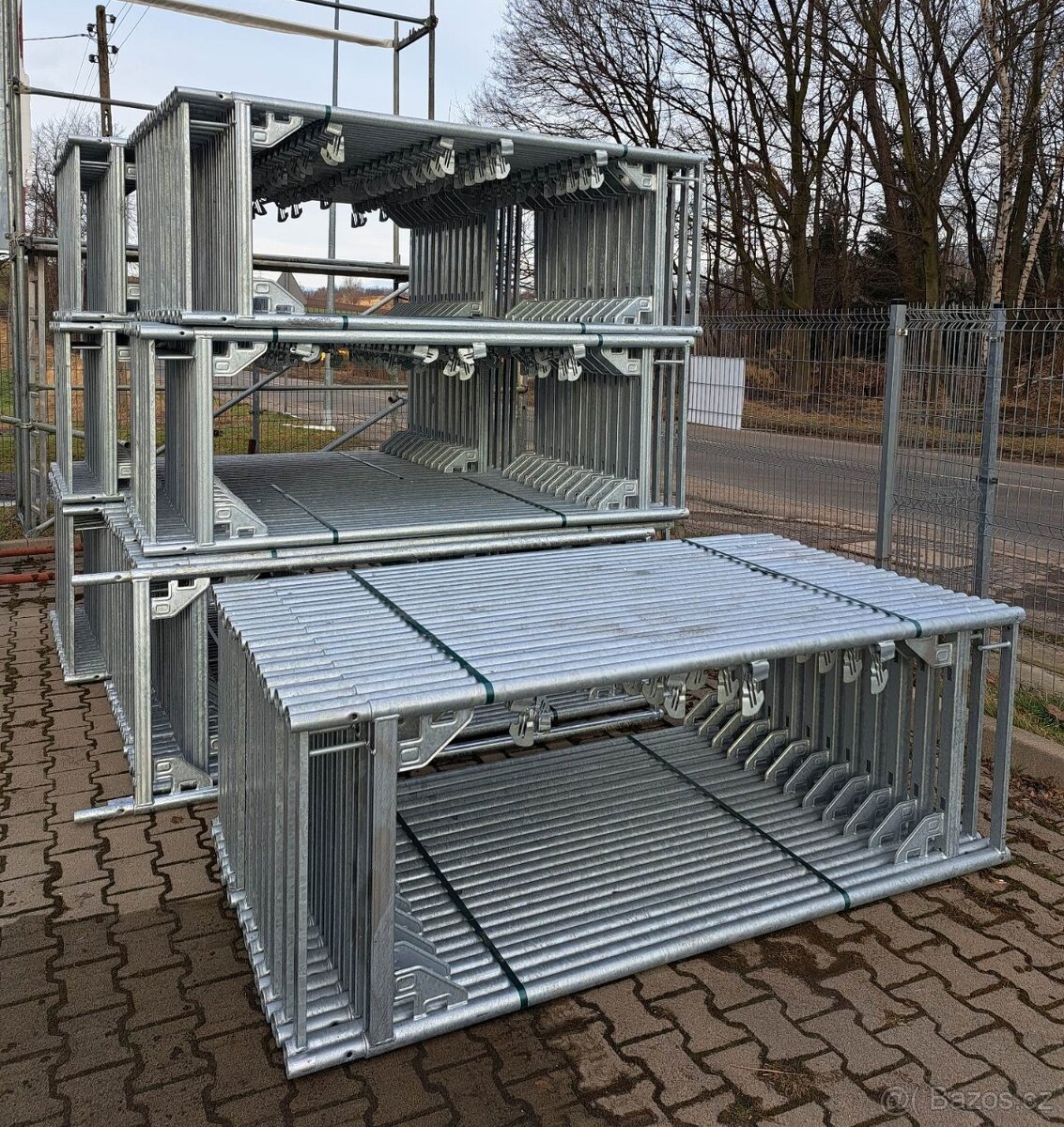 Lešení Baumann 400m2 - 2