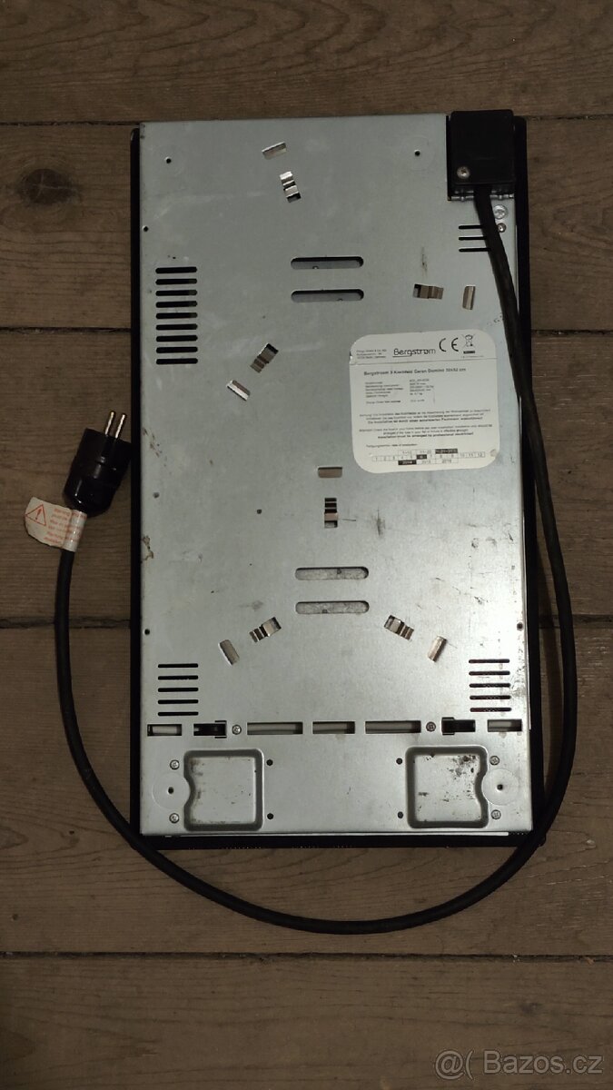 Sklokeramicka deska Bergstrom - 2