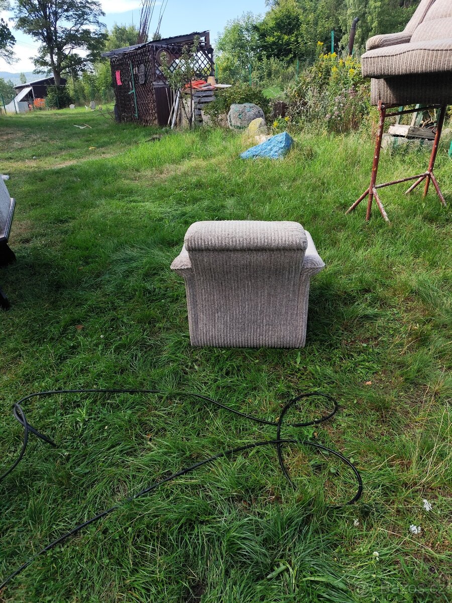 Rozkládací sedačka - 2