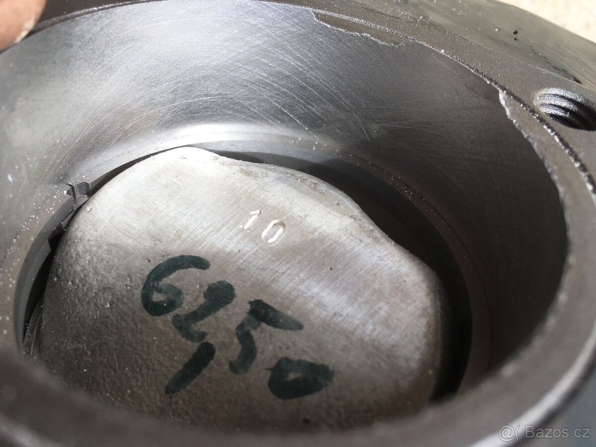 Válec ČZ 175 předválečná - 2