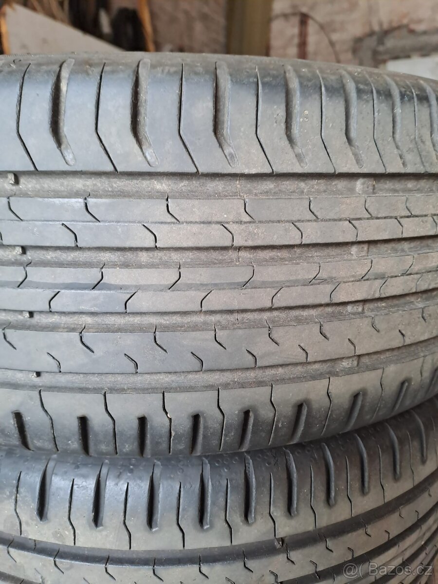 Letní Continental Inside 215/45 R17 - 2