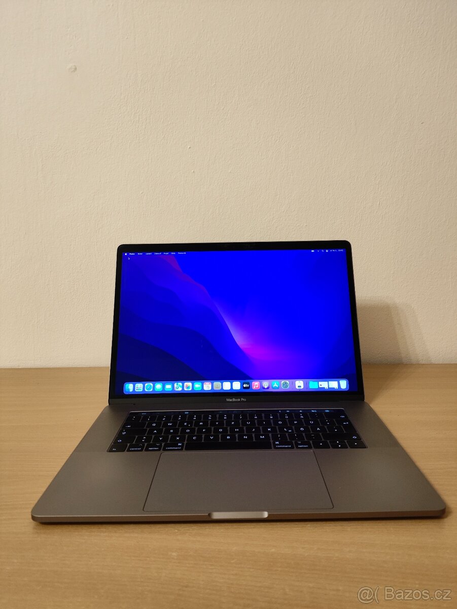 Apple MacBook Pro 15 A1707 – i7 | 16GB | 512GB - 2