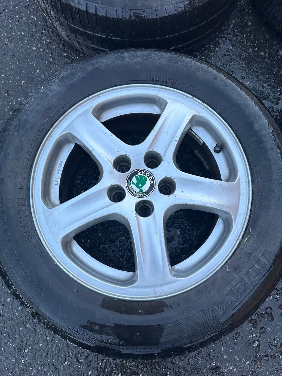 Lité kola Octavia 1 - 2