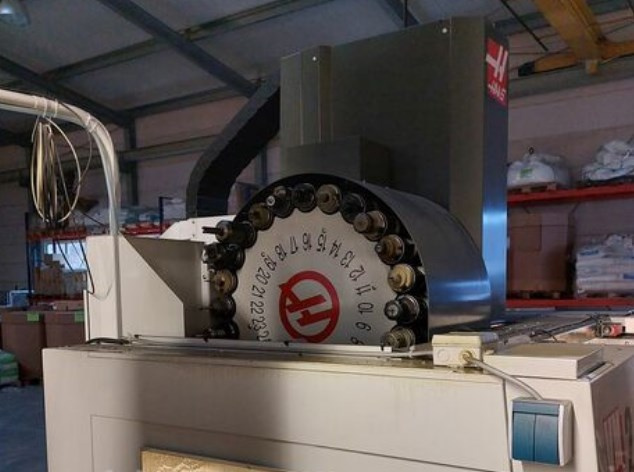 Obráběcí centra - vertikální VM 2 - 2