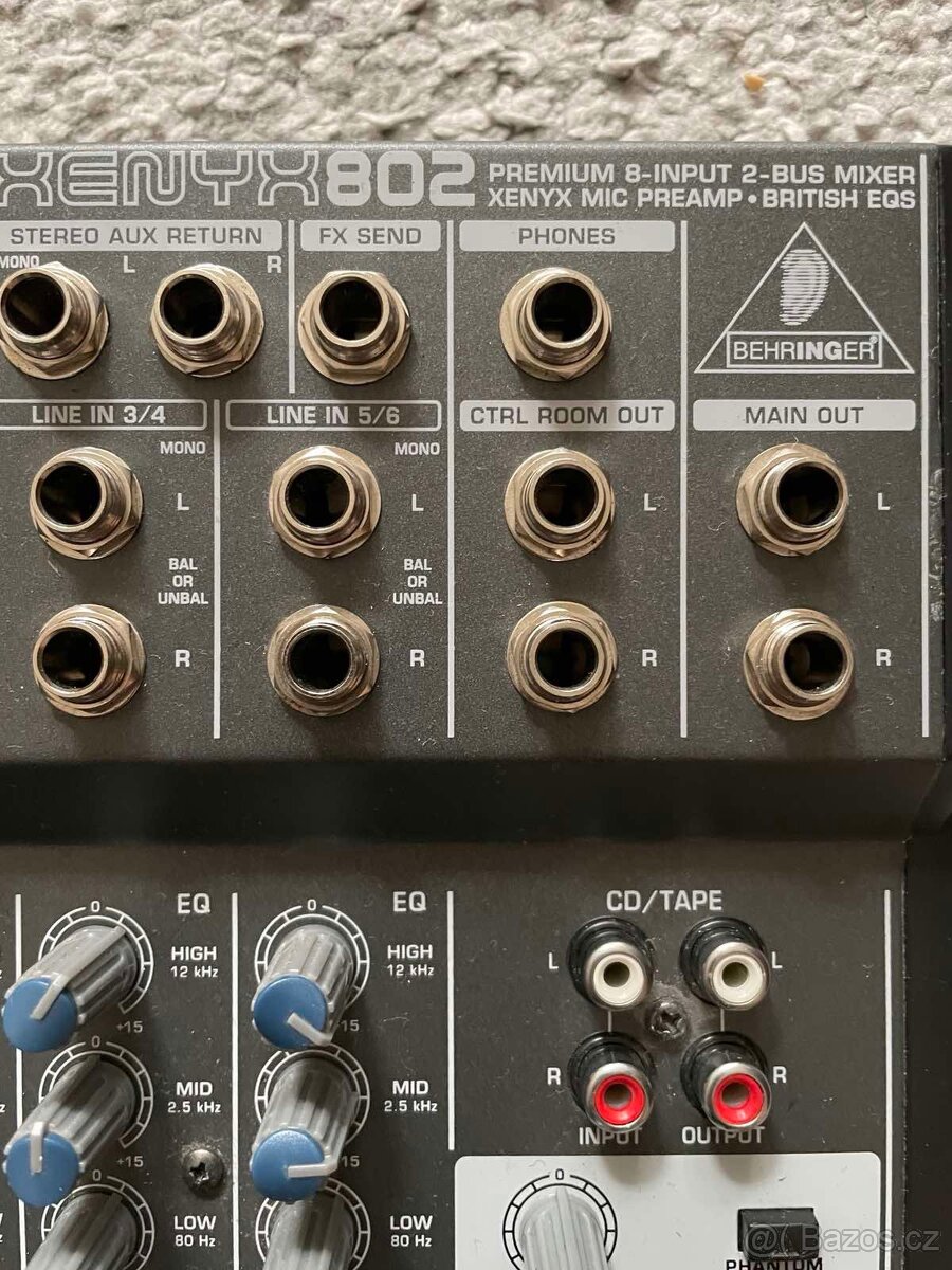 Behringer XENYX Q802USB - 2