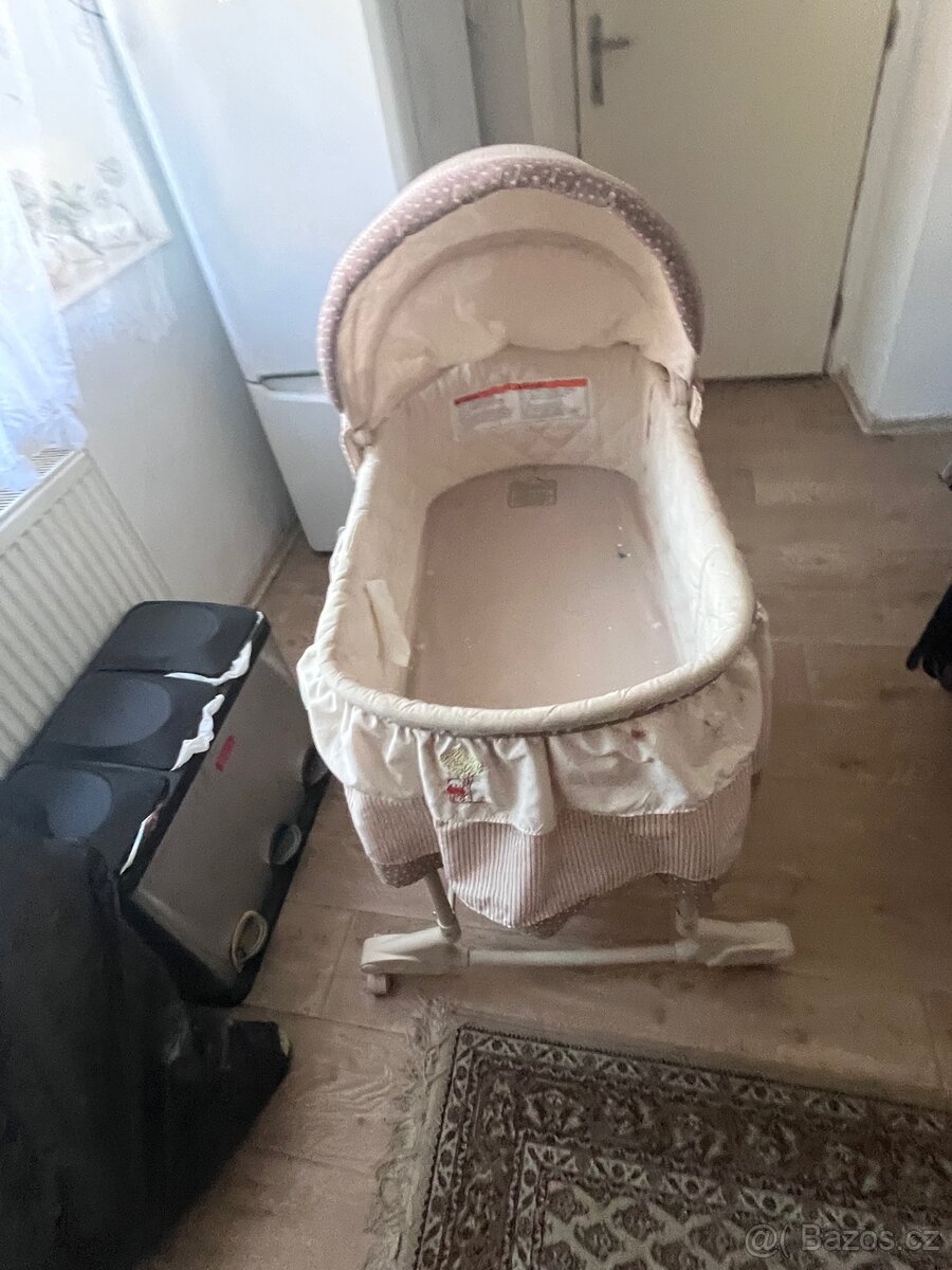 Dětská postýlka - 2