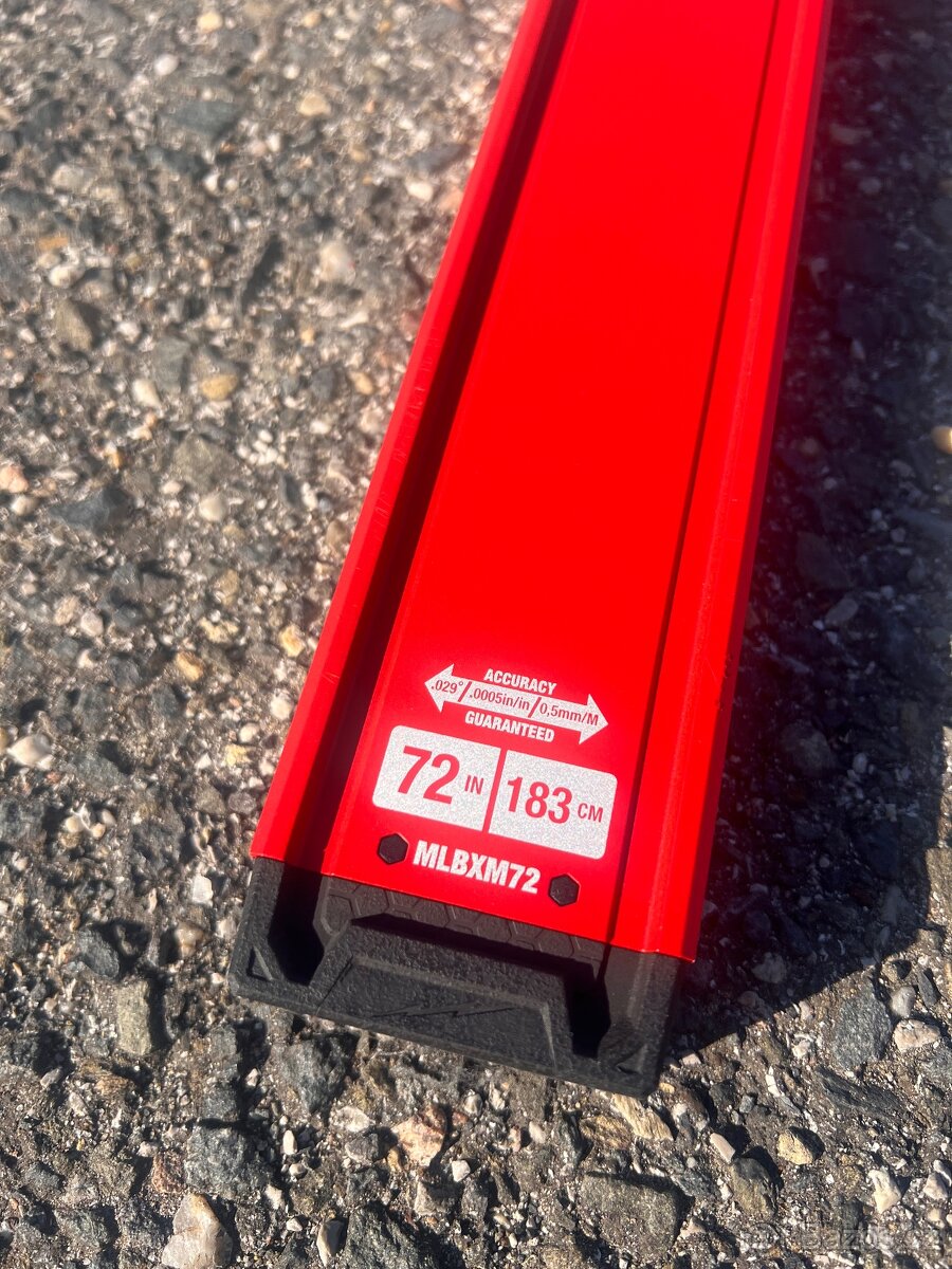 Vodováha MILWAUKEE 180cm magnetická REDSTICK™ BACKBONE - 2