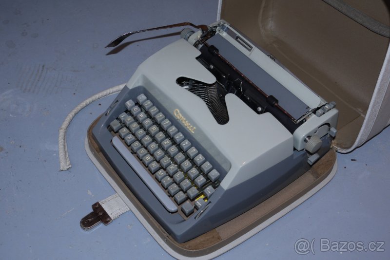 Retro psací stroj Consul - 2