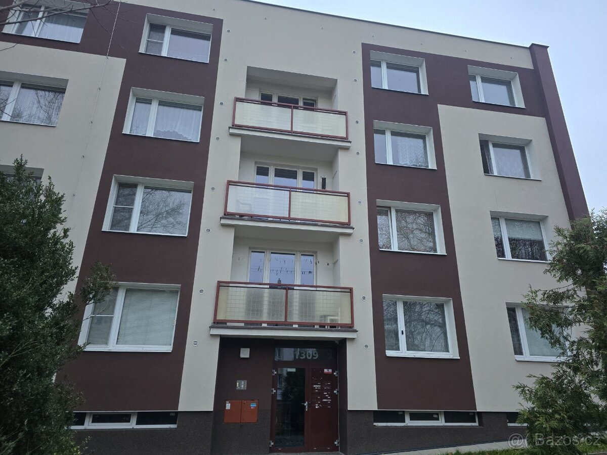 Byt 3+1 v 3.NP město Přelouč, ul. Obránců míru - 2