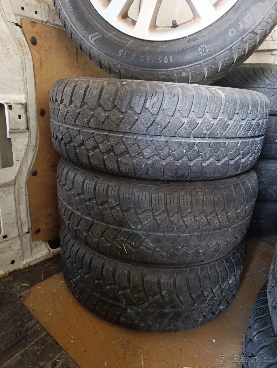 15´´ Zimni ALU Honda Civic 7G EP 195/60 R15 4x100 - 2