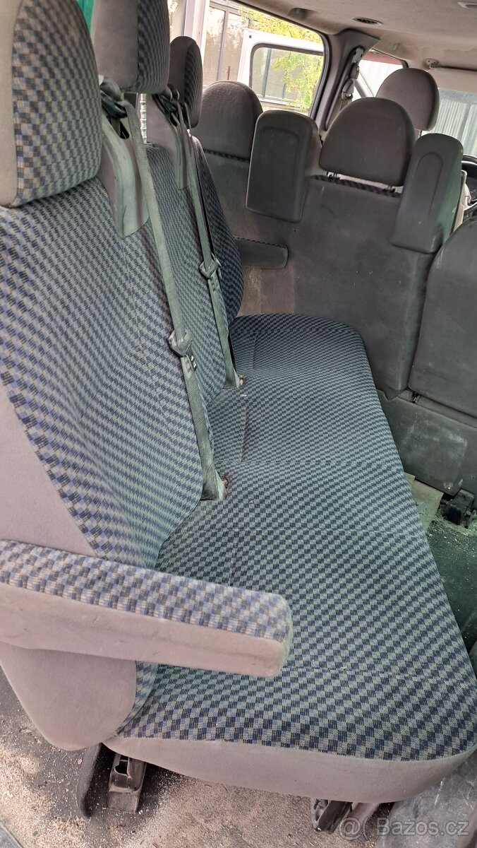 Sedačky Ford Transit 9 míst - 2