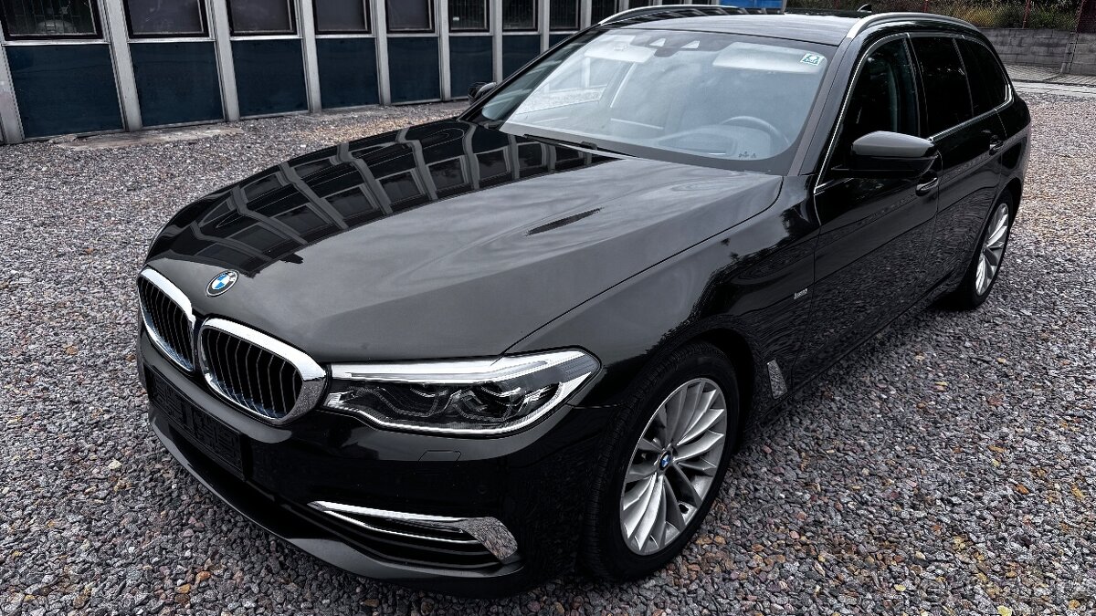 BMW Řada 5, 530d luxory 195kw x-drive - 2
