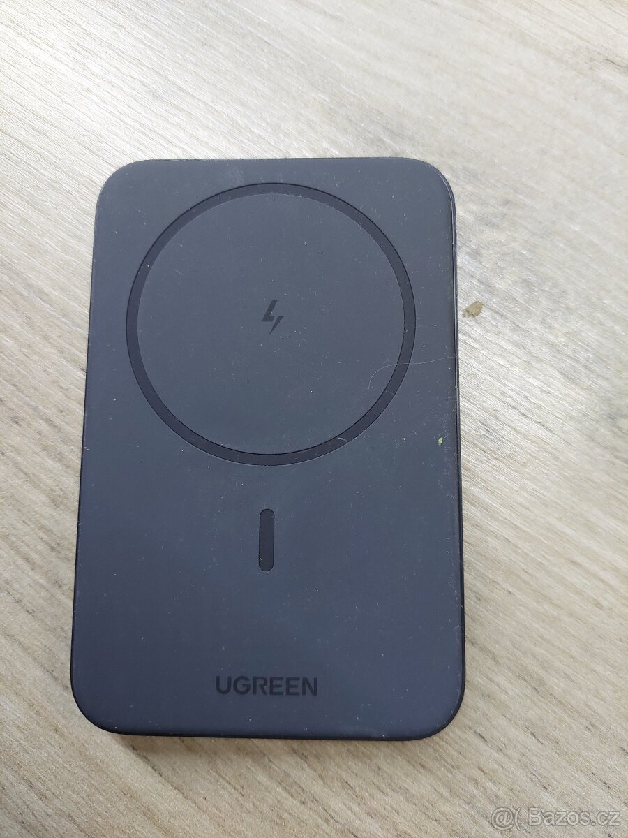 Power banka s nabíječkou bezdrátovou - 2