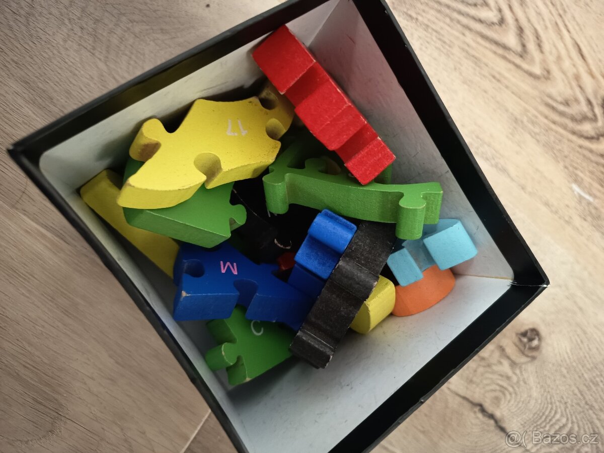 Dřevěné puzzle auto - 2