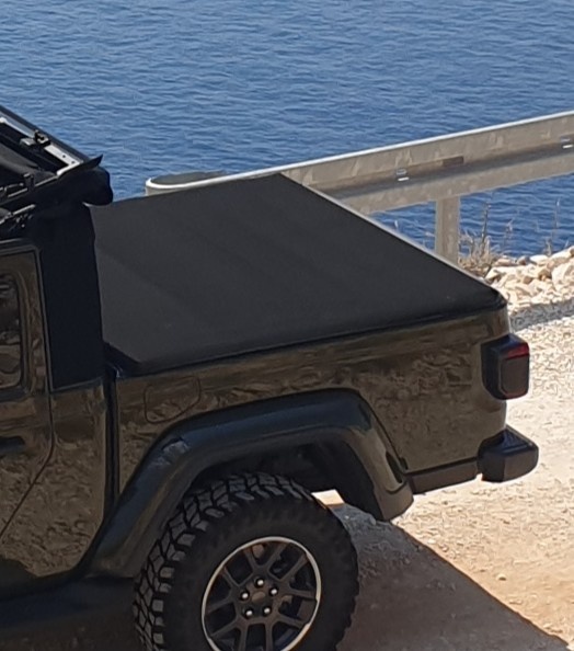 Jeep Gladiator JT originální kryt korby Mopar - 2