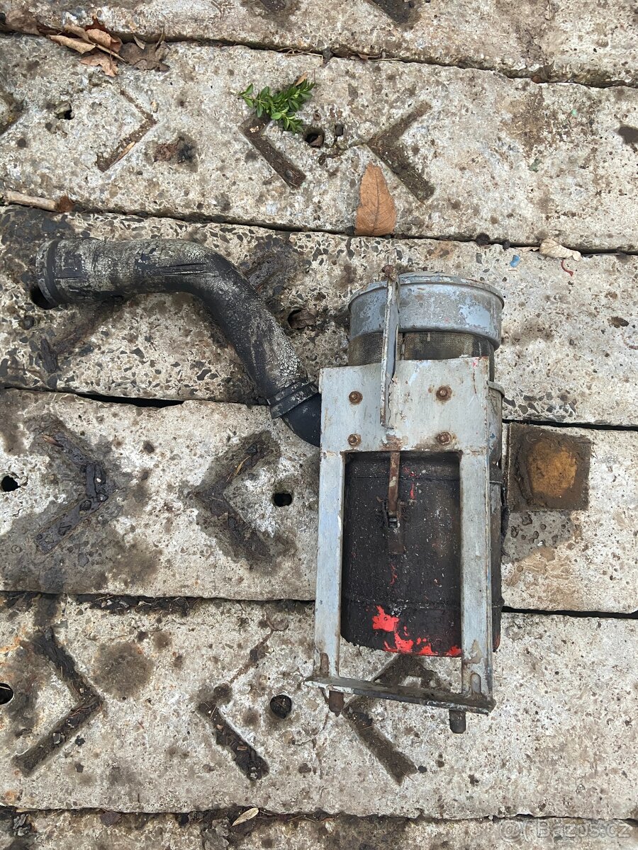 Prodám filtr na zetor - 2