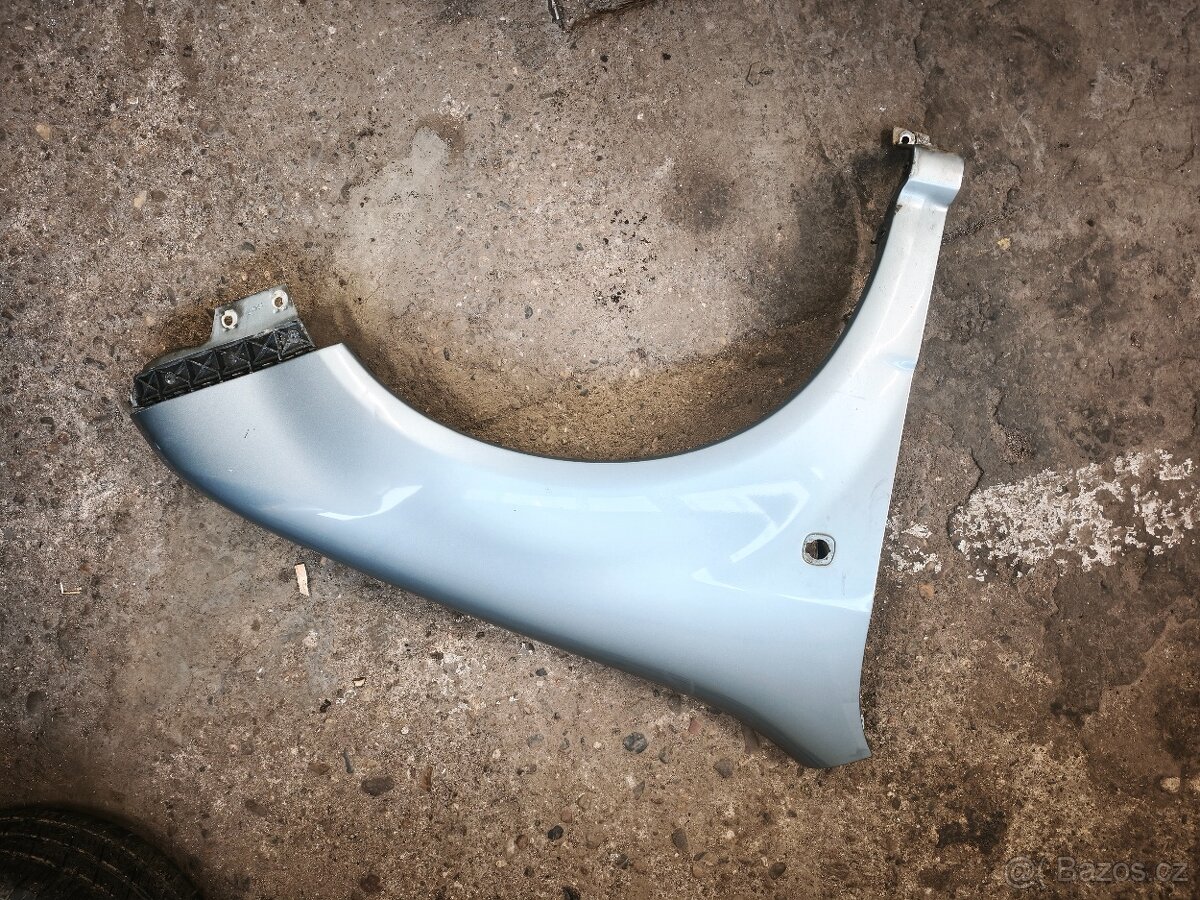 Blatníky , kapota , nárazník Fabia I 9151 - 2