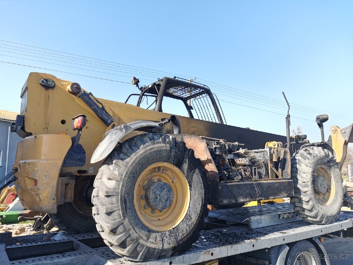 Díly na CAT TH 560 r.2007 - 2