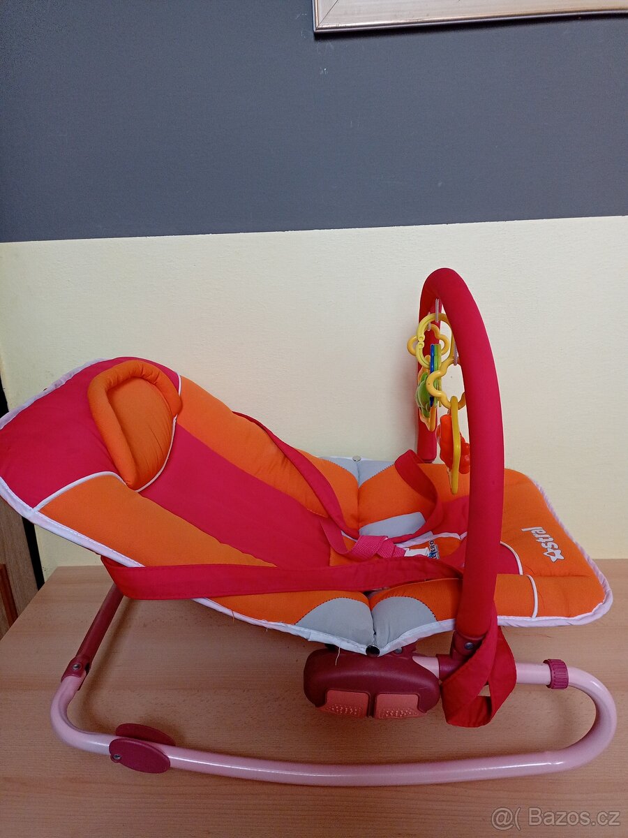 Polohovatelné lehátko - 2