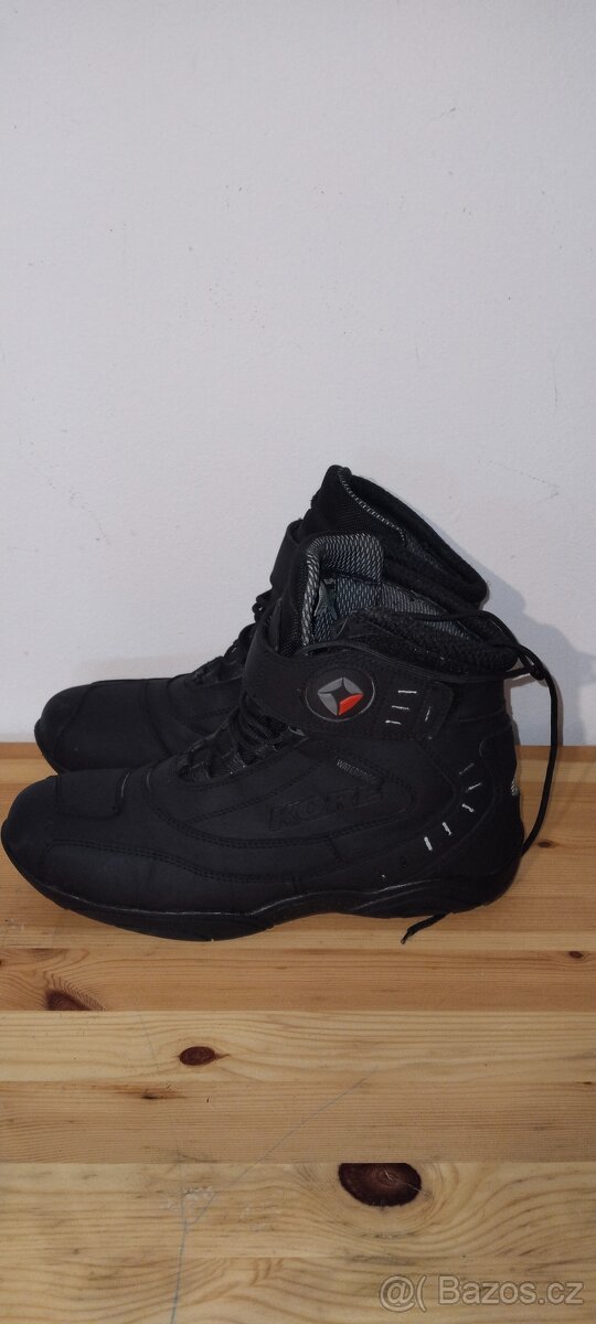 Boty Kore Velcro, vel 45 - 2