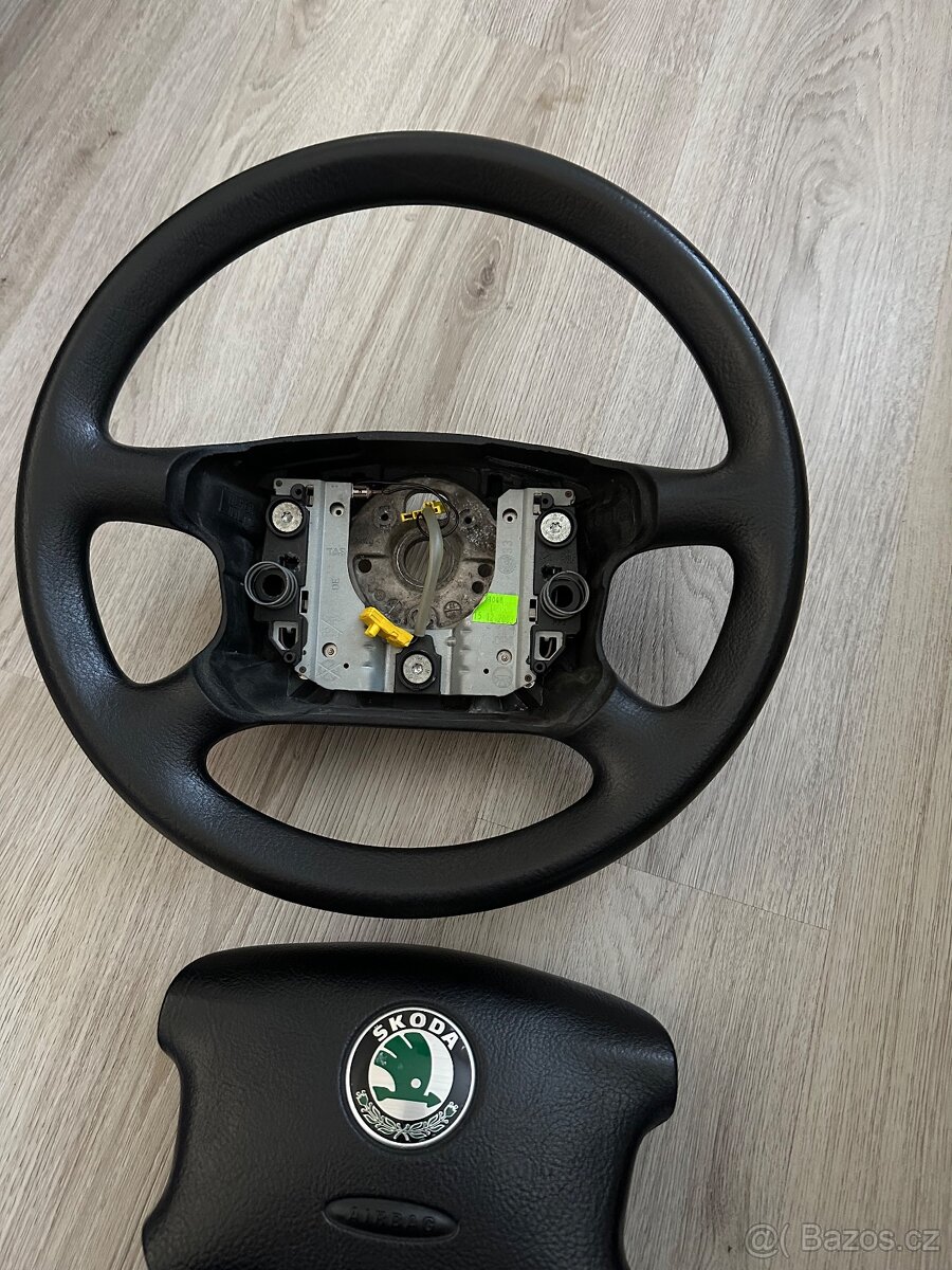 Volant Octavia 1 - 2