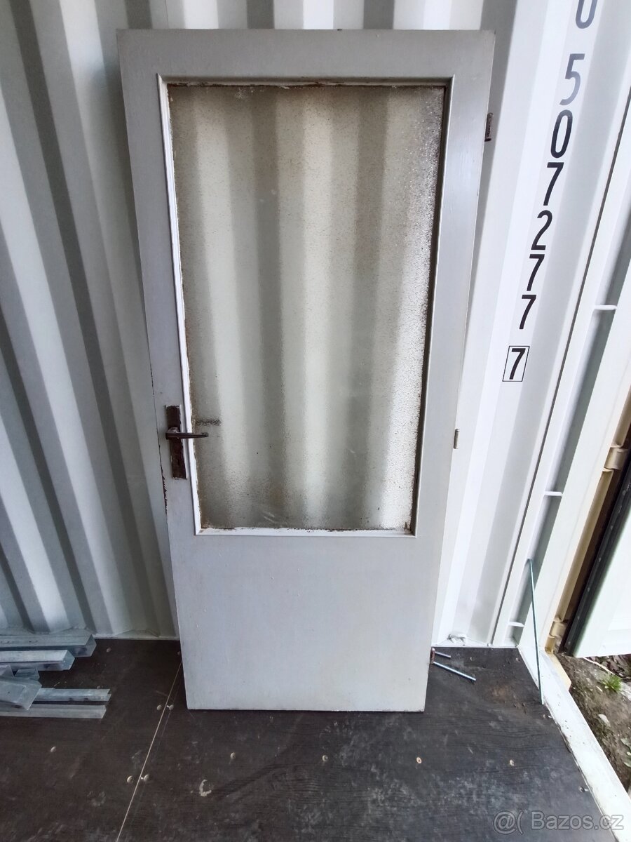 Staré panelákové dveře - 2