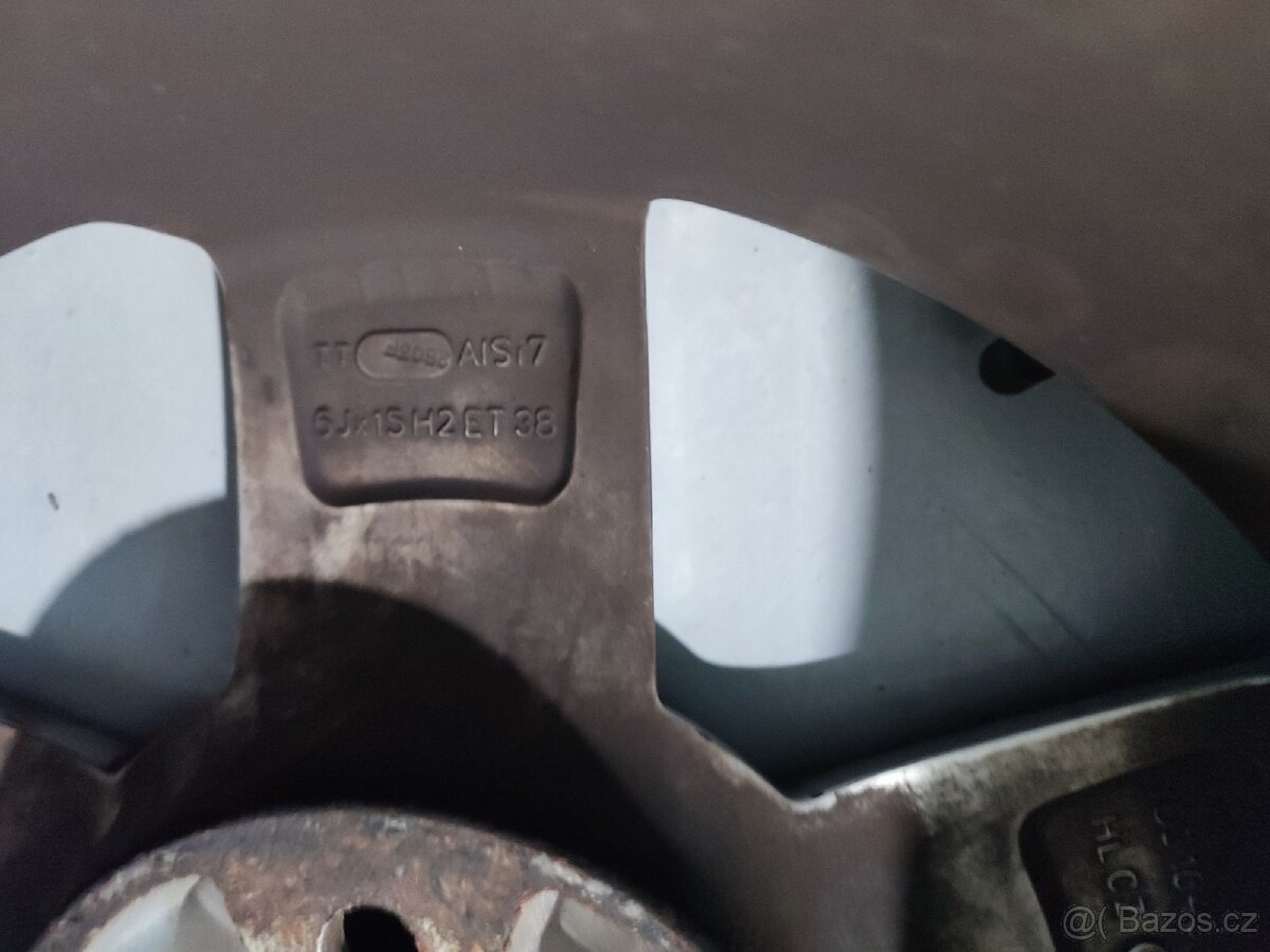 ALU kola pochopitelně 4 krát , celá sada - 2