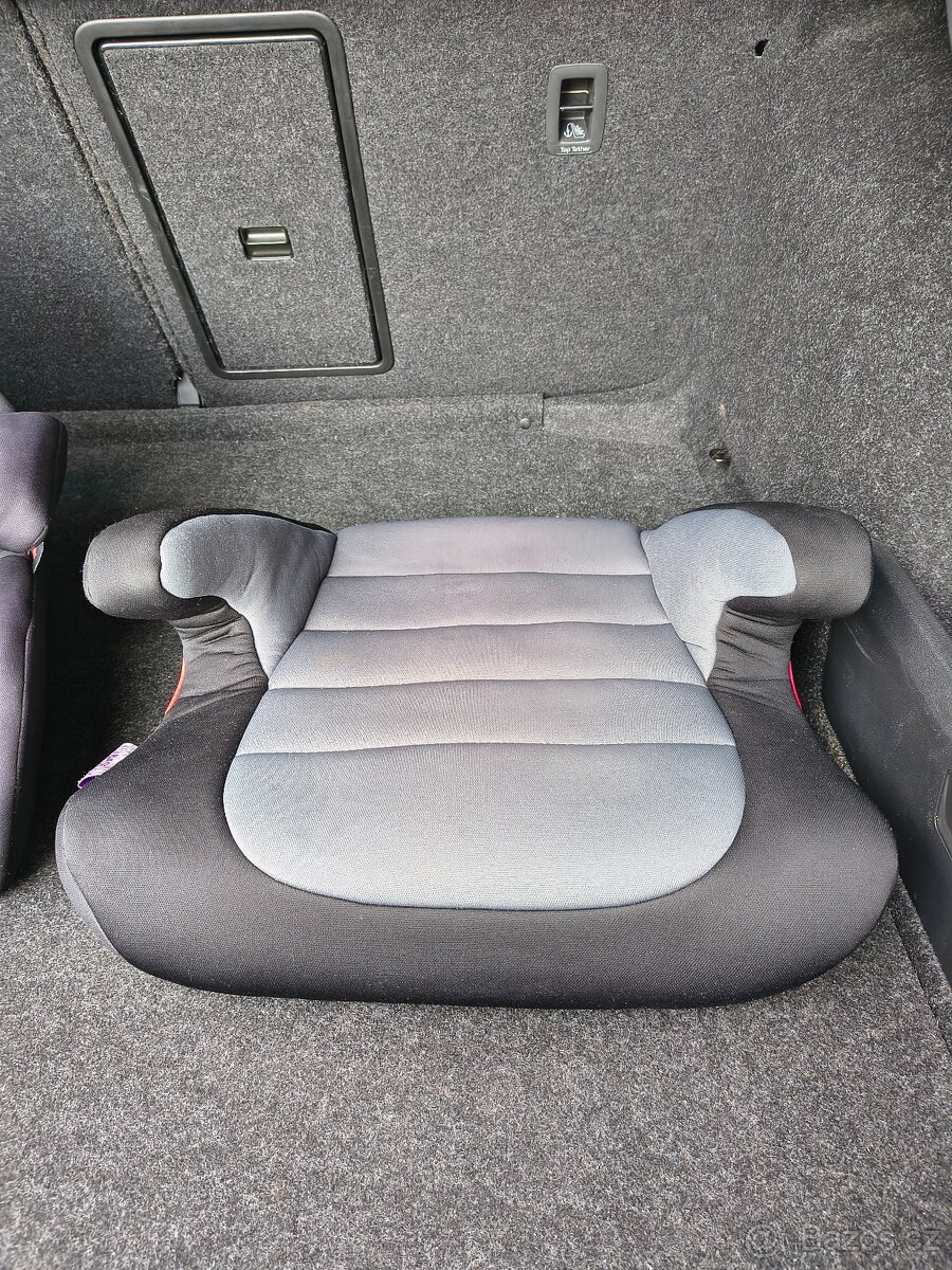 Prodej podsedák do auta s Isofix - 2