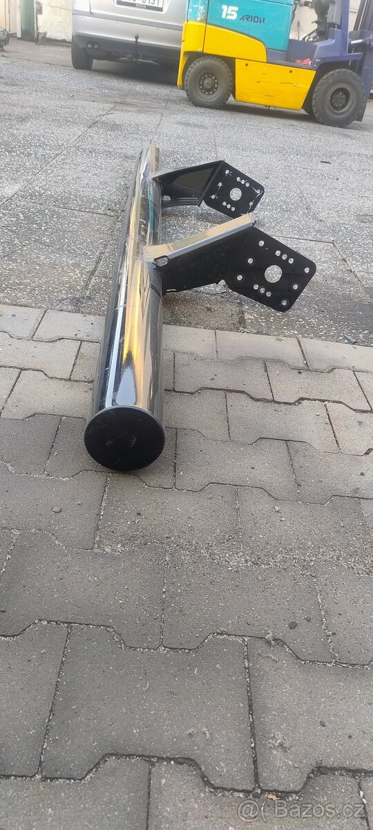 Zadní nárazník MAN - 2
