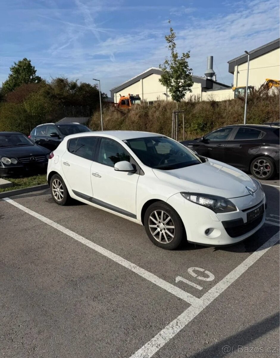 Renault Megane 2.0 dCi , automat - 2