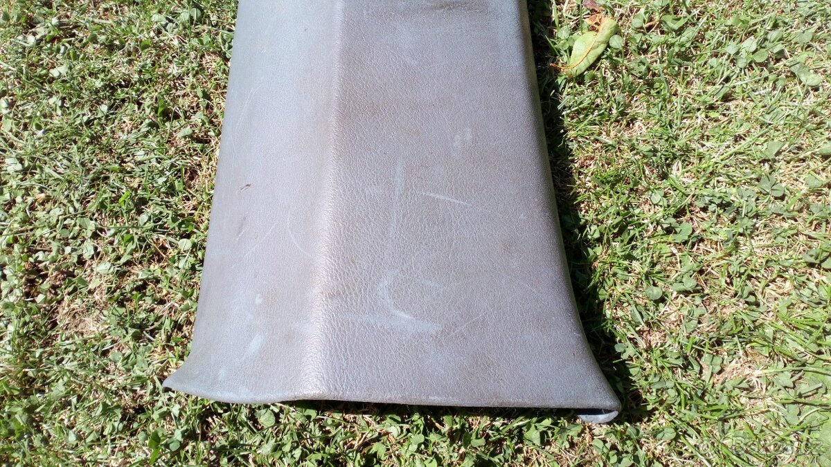 Kryt sloupku VW T4 - 2